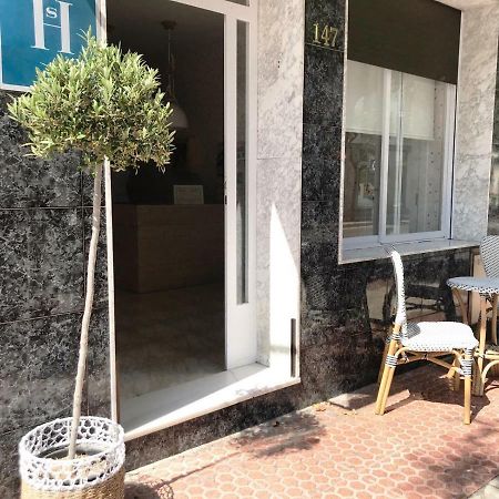 Hostal Beni Benicassim Bagian luar foto